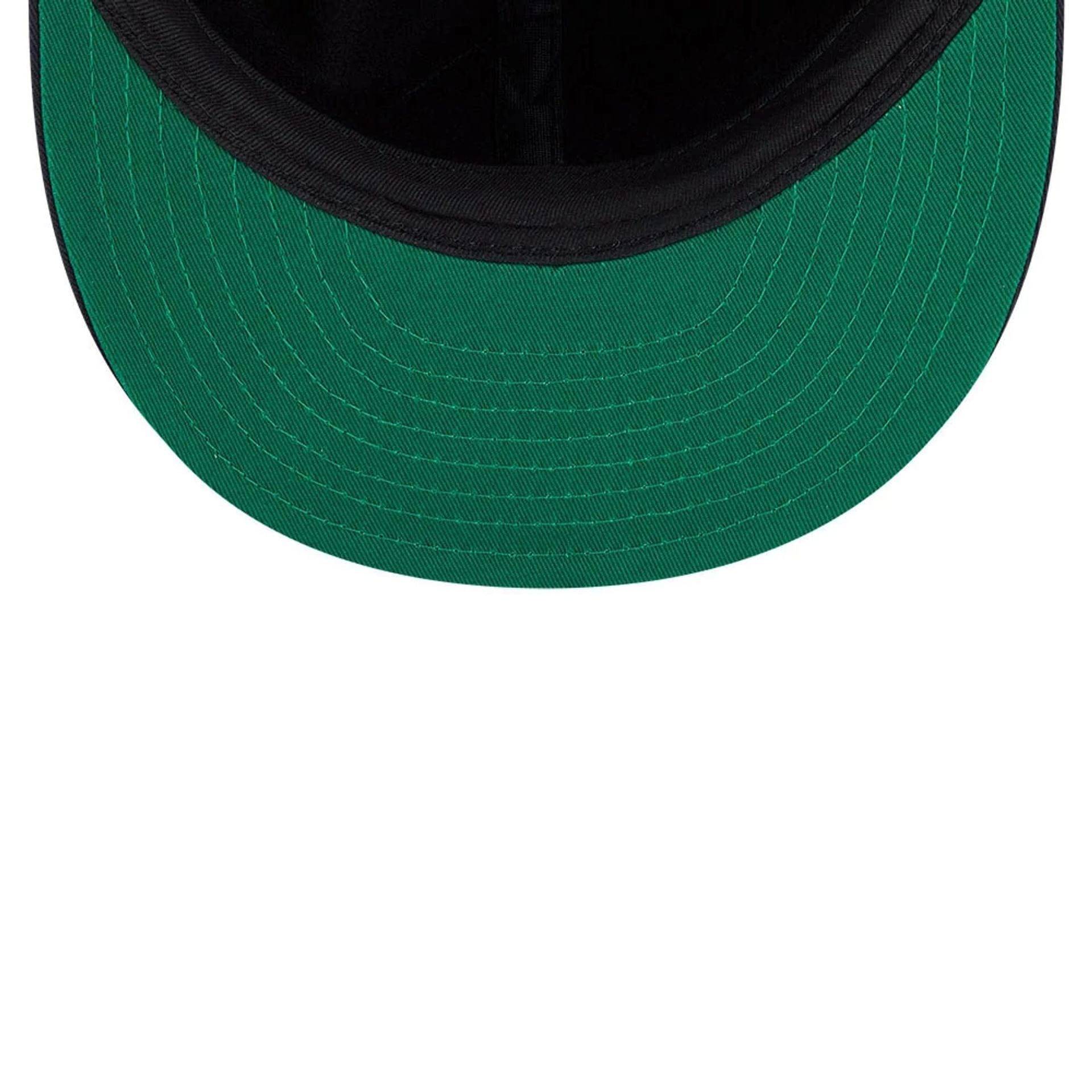 Pictured is this MLB Felt Logo New York Yankees Retro Crown 59FIFTY Fitted cap in navy. 2