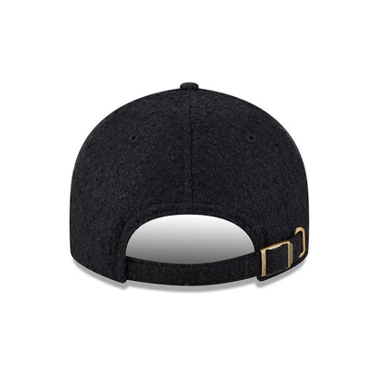 Pictured is this MLB X Moon Toronto Blue Jays Retro Crown 9FIFTY cap in navy. 7