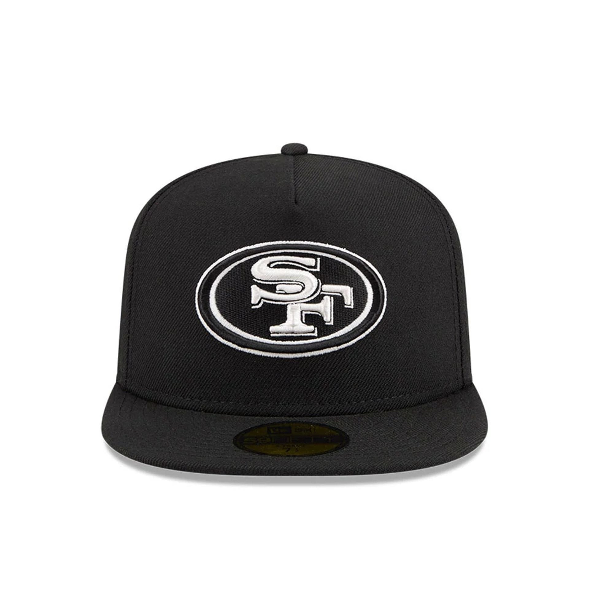 Pictured is this NFL Chiseled Embroidery San Francisco 49ers 59FIFTY A-Frame Fitted cap in black. 4