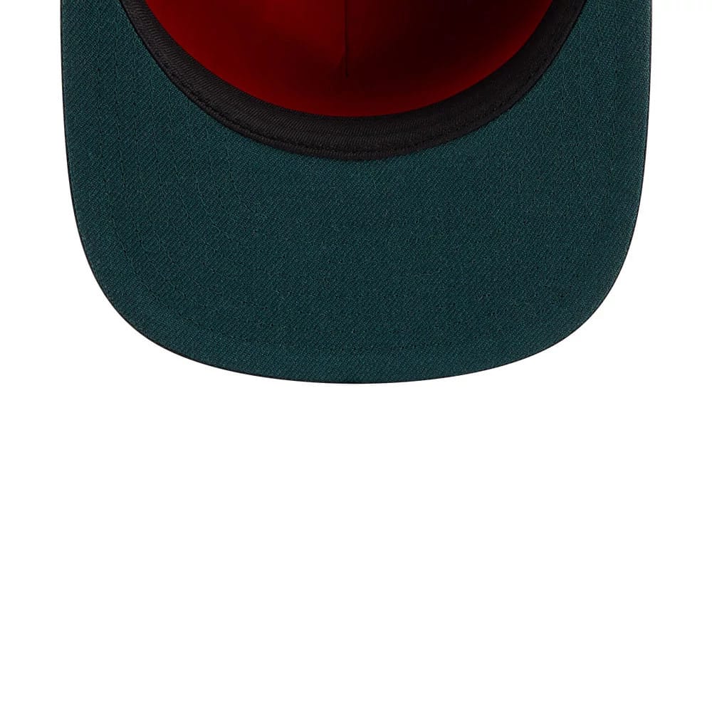 Pictured is this NFL Chiseled Embroidery Kansas City Chiefs 59FIFTY A-Frame Fitted cap in black. 2