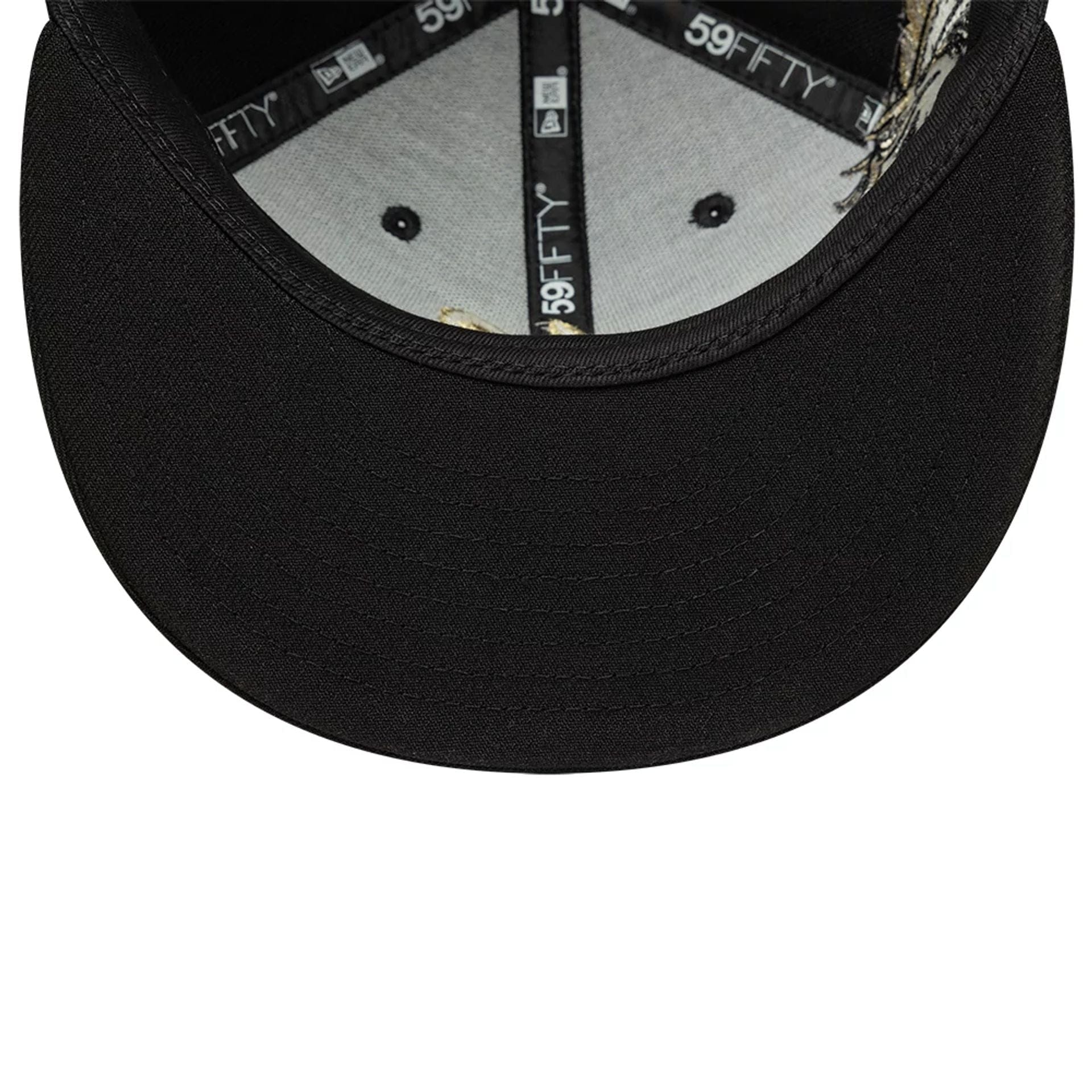 Pictured is this New Era Horse 59FIFTY Fitted cap in black. 7