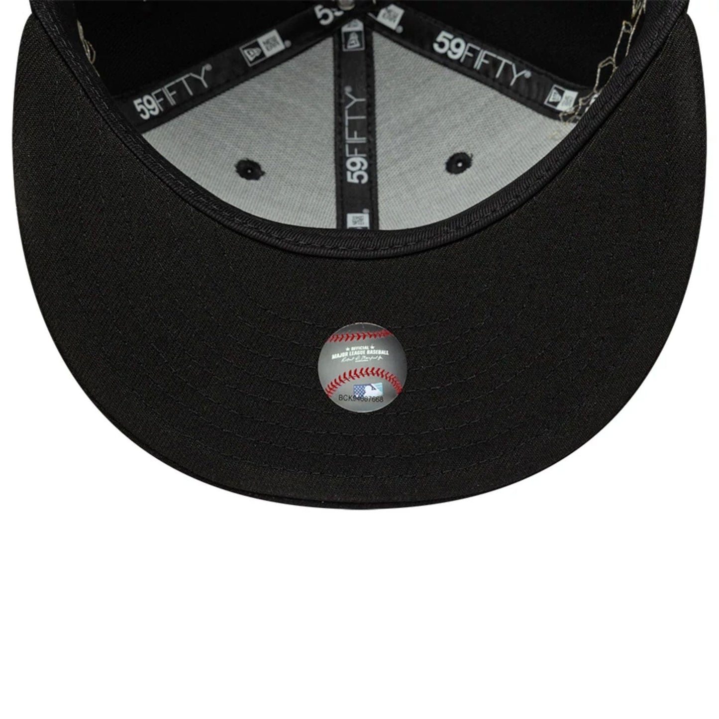 Pictured is this MLB Floral New York Yankees 59FIFTY Fitted cap in black. 7