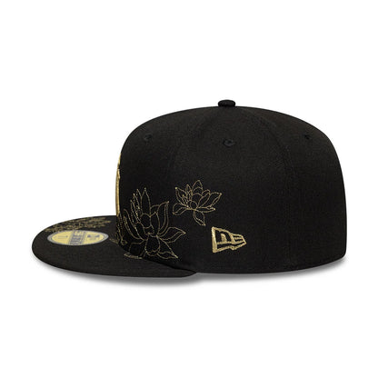 Pictured is this MLB Floral New York Yankees 59FIFTY Fitted cap in black. 5