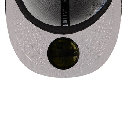 Pictured is this MLB Vissurf New York Yankees 59FIFTY Fitted cap in black. 2