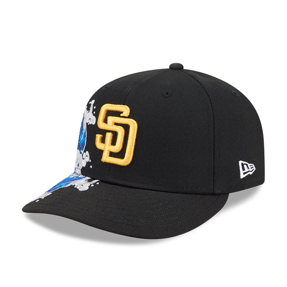 Pictured is this MLB Vissurf San Diego Padres 9FIFTY Snapback cap in black. 4