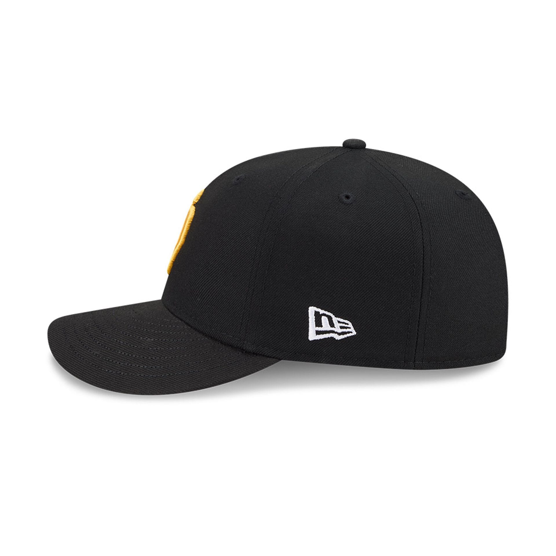 Pictured is this MLB Vissurf San Diego Padres 9FIFTY Snapback cap in black. 6