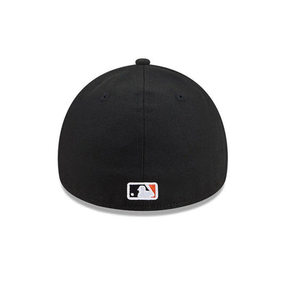 Pictured is this MLB Team Side San Francisco Giants 59FORTY A-Frame Fitted cap in black. 6