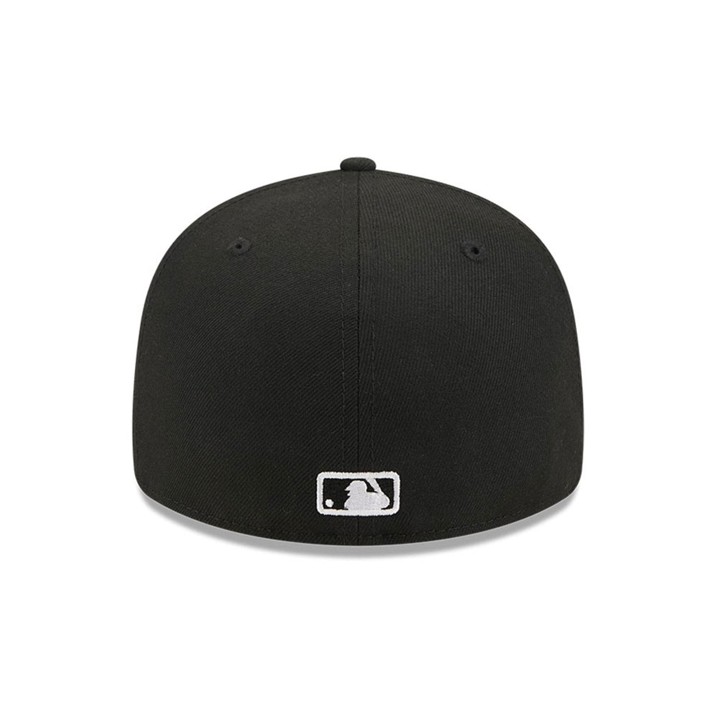Pictured is this MLB Eagle Chicago White Sox 59FIFTY Fitted cap in black. 7