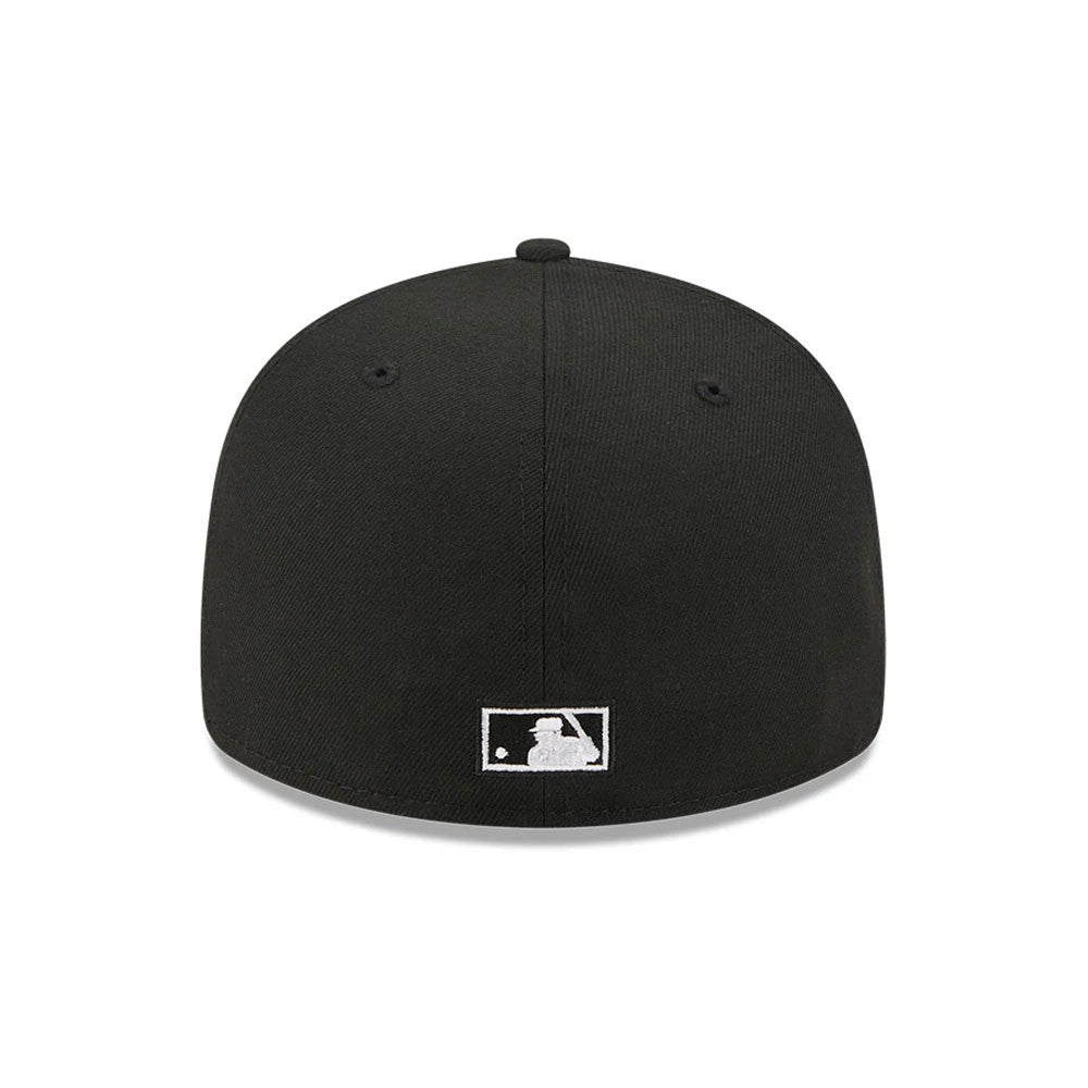 Pictured is this MLB Eagle LA Dodgers 59FIFTY Fitted cap in black. 7