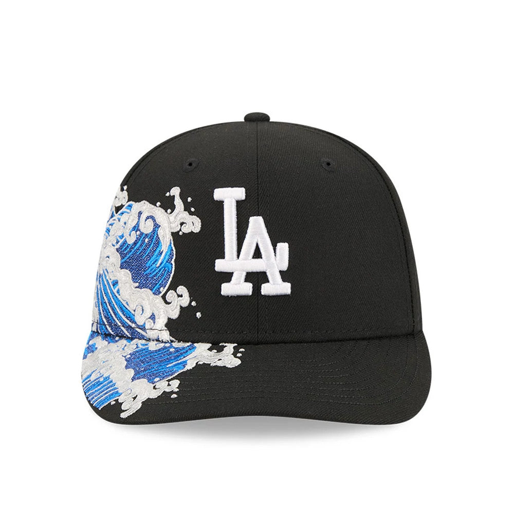 Pictured is this MLB Vissurf LA Dodgers 9FIFTY Snapback cap in black. 3