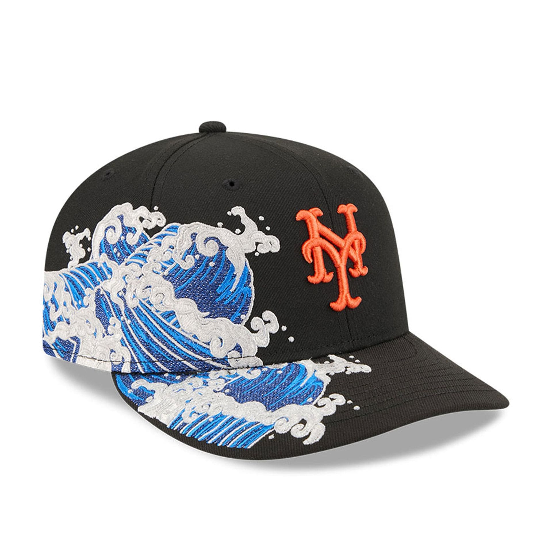 Pictured is this MLB Vissurf New York Mets 9FIFTY Snapback cap in black. 1