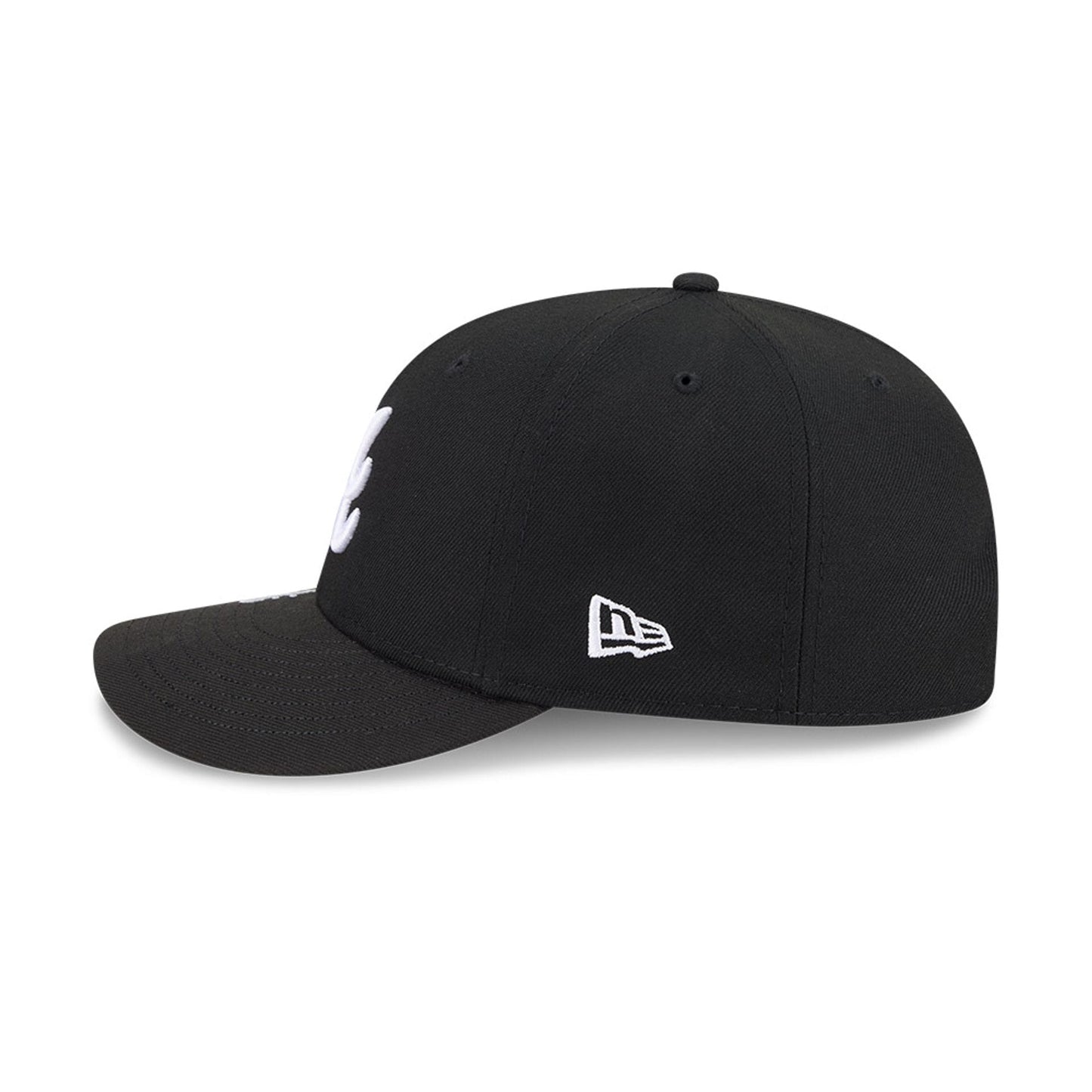 Pictured is this MLB Vissurf Atlanta Braves 9FIFTY Snapback cap in black. 6