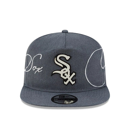 Pictured is this MLB Script Wash Chicago White Sox 19TWENTY cap in dark grey. 3