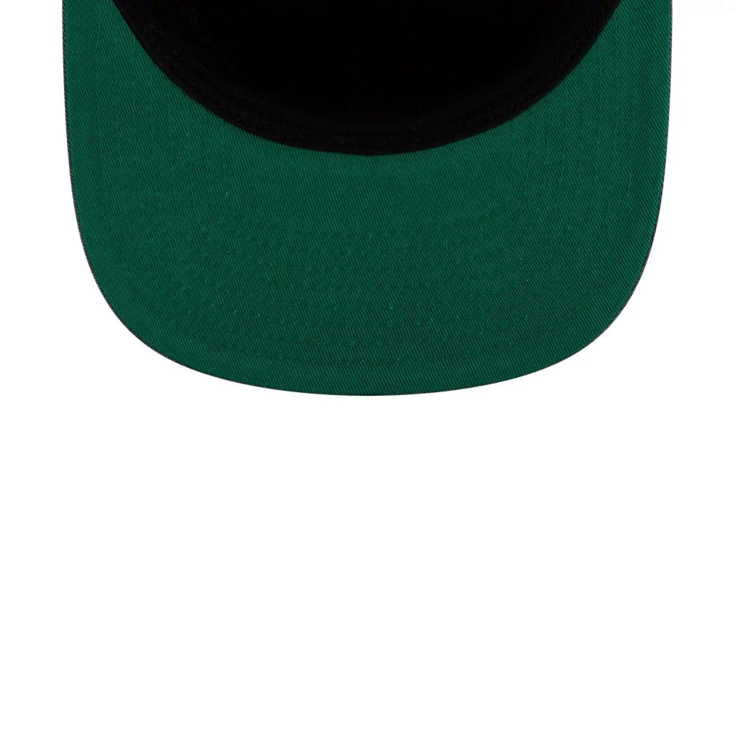 Pictured is this MLB Script Wash Chicago White Sox 19TWENTY cap in dark grey. 2