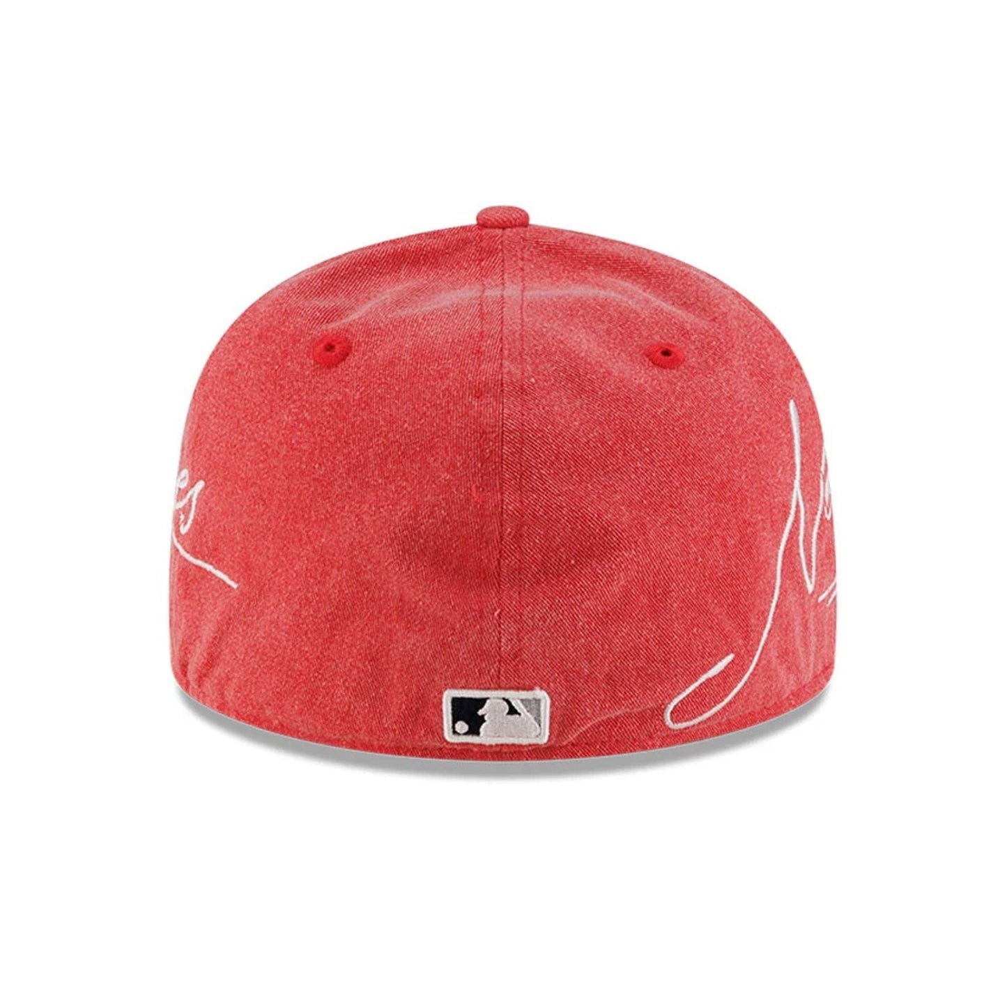 Pictured is this MLB Script Wash New York Yankees 59FIFTY Fitted cap in red. 5