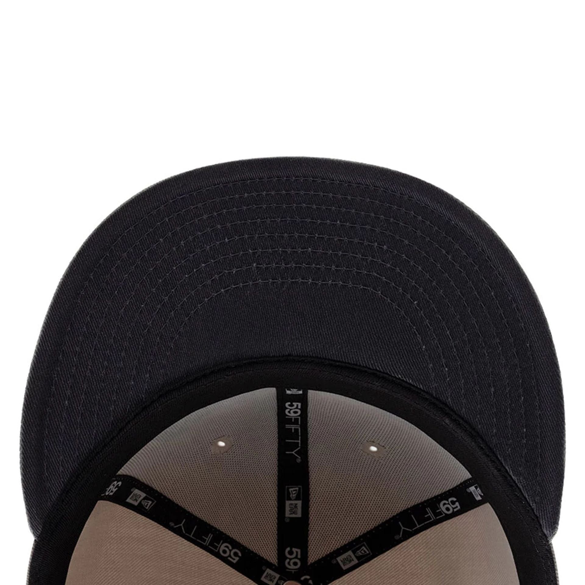 Pictured is this New Era DIY Note 59FIFTY Fitted cap in Light Beige. 2