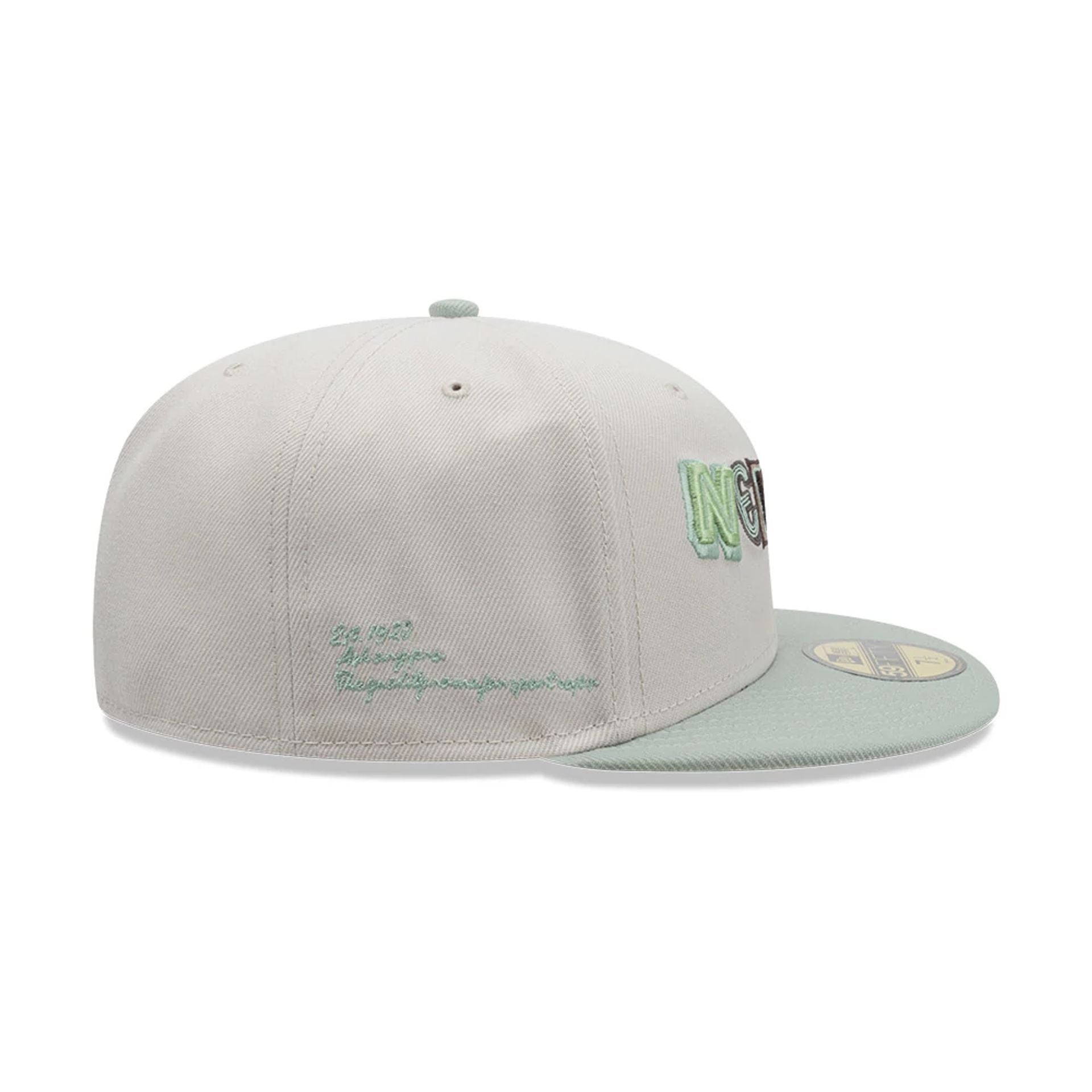 Pictured is this New Era DIY Note 59FIFTY Fitted cap in Light Beige. 6