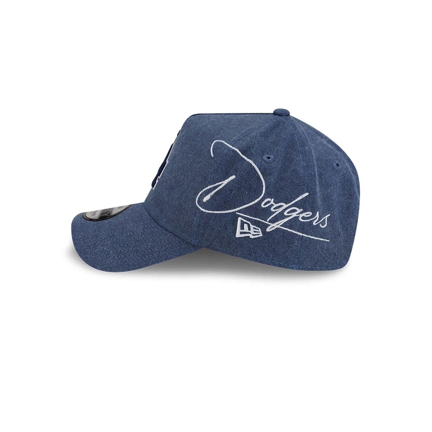 Pictured is this MLB Script Wash LA Dodgers 9FORTY A-Frame cap in navy. 5