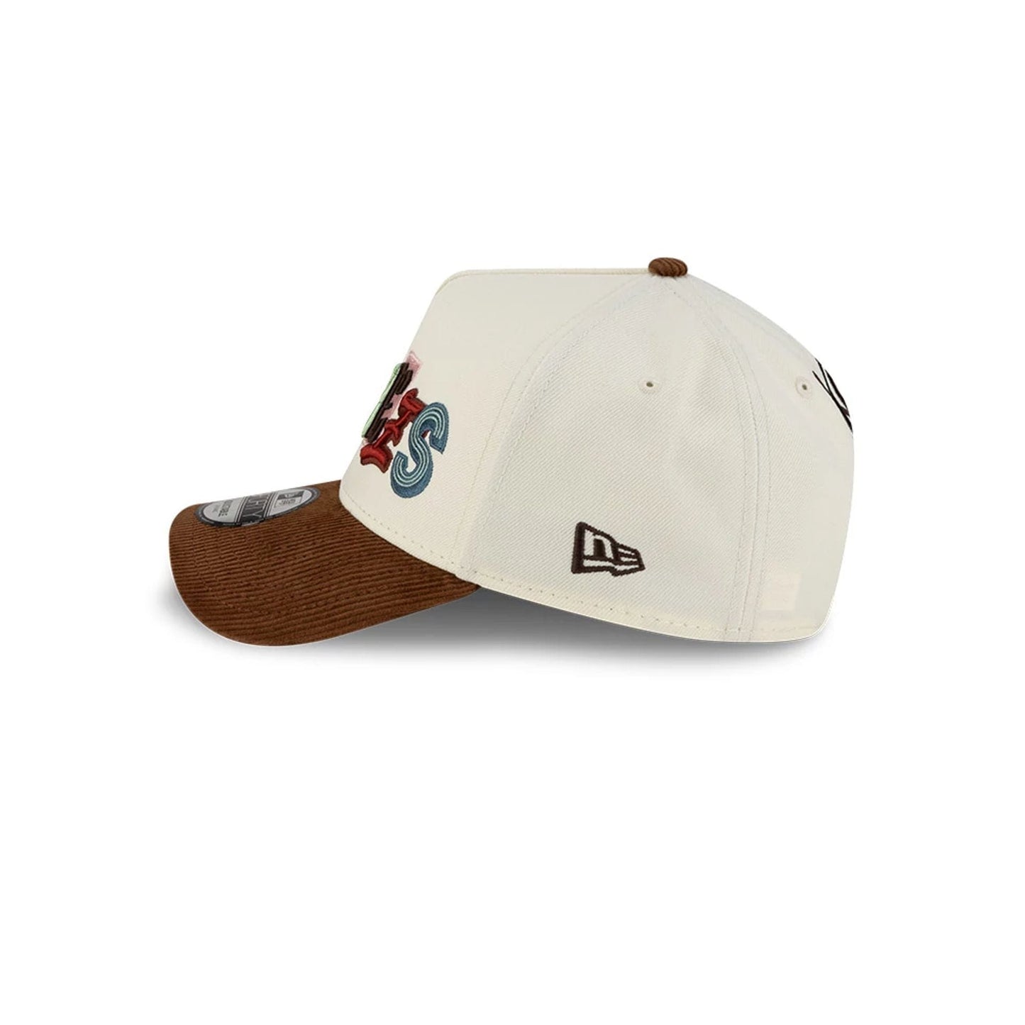 Pictured is this MLB DIY Note New York Yankees 9FORTY A-Frame cap in dark brown. 7