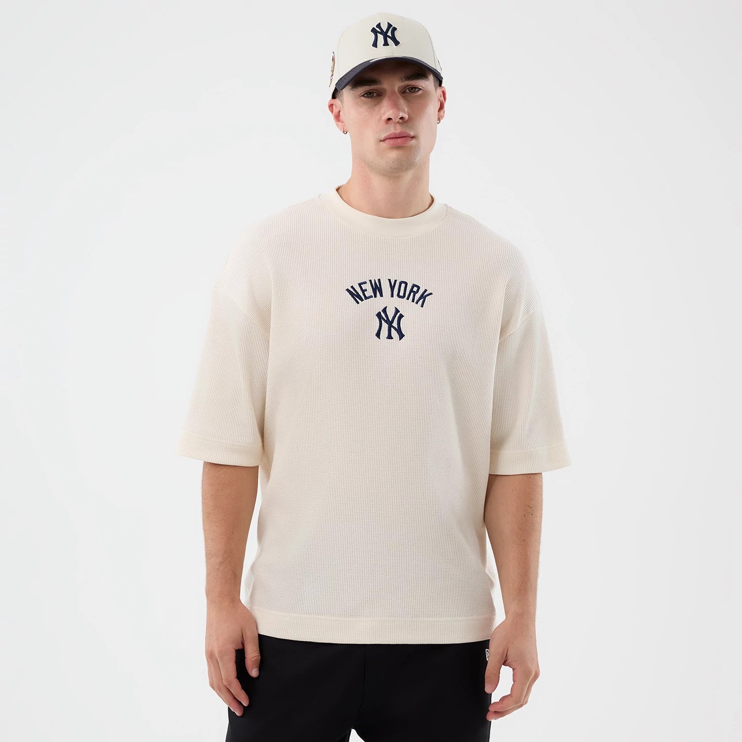 The model is wearing this MLB Waffle New York Yankees T-Shirt in open white. 3