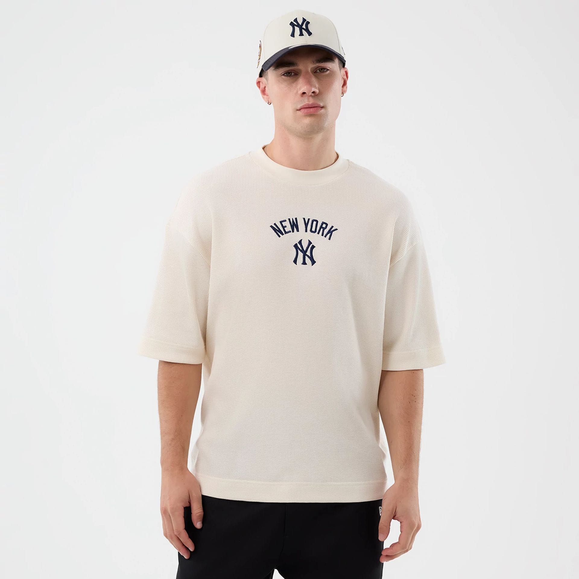 The model is wearing this MLB Waffle New York Yankees T-Shirt in open white. 3
