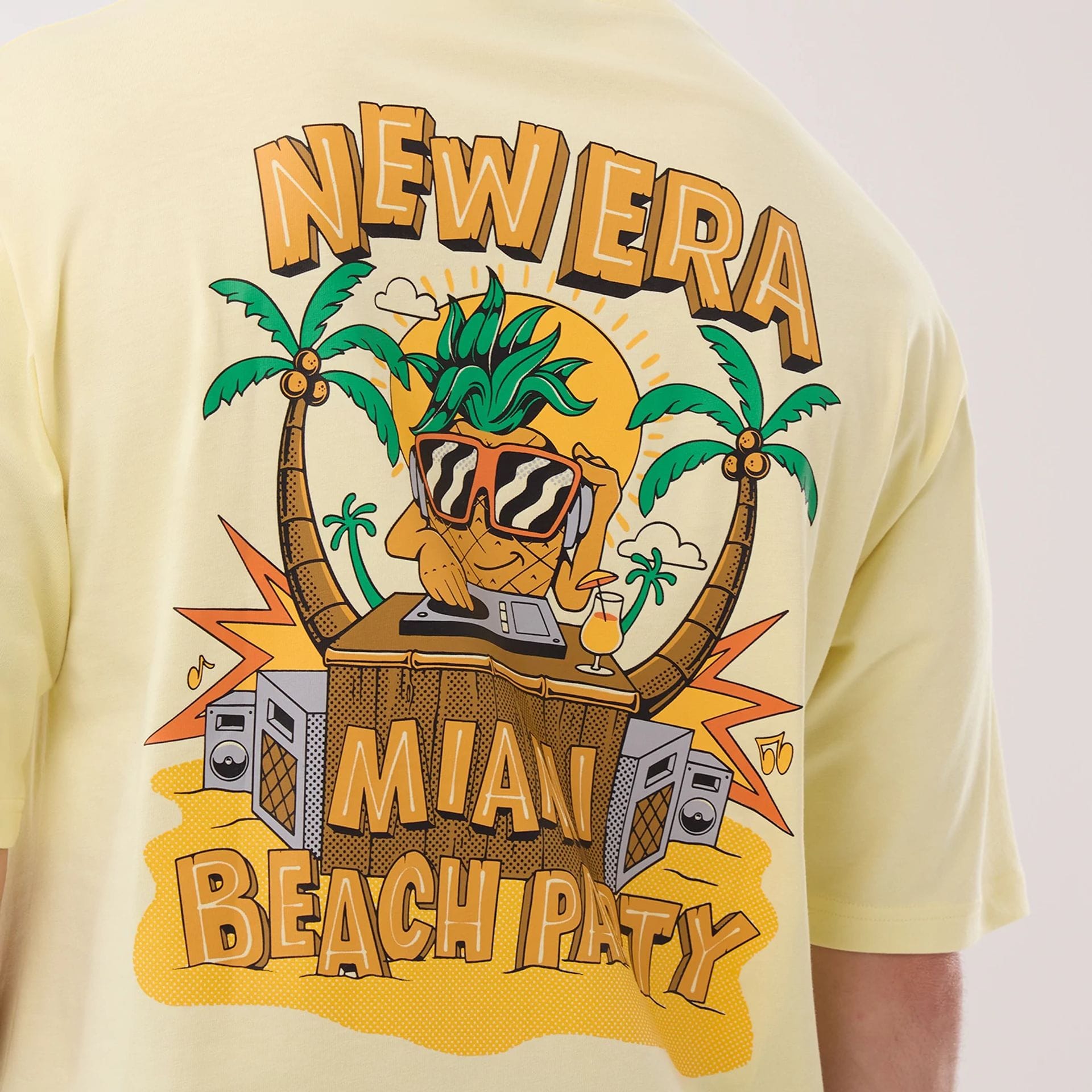 New Era Fun Beach Party Graphic Pastel Yellow Oversized T-Shirt
