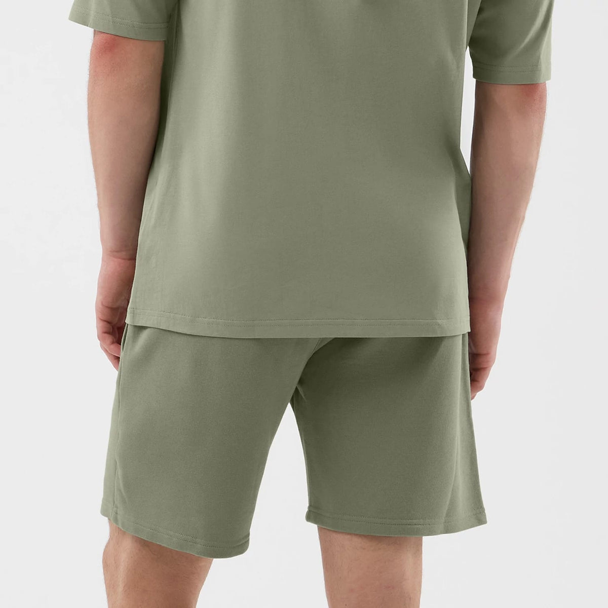 The model is wearing this NBA League Essential Chicago Bulls Shorts in pastel green. 6