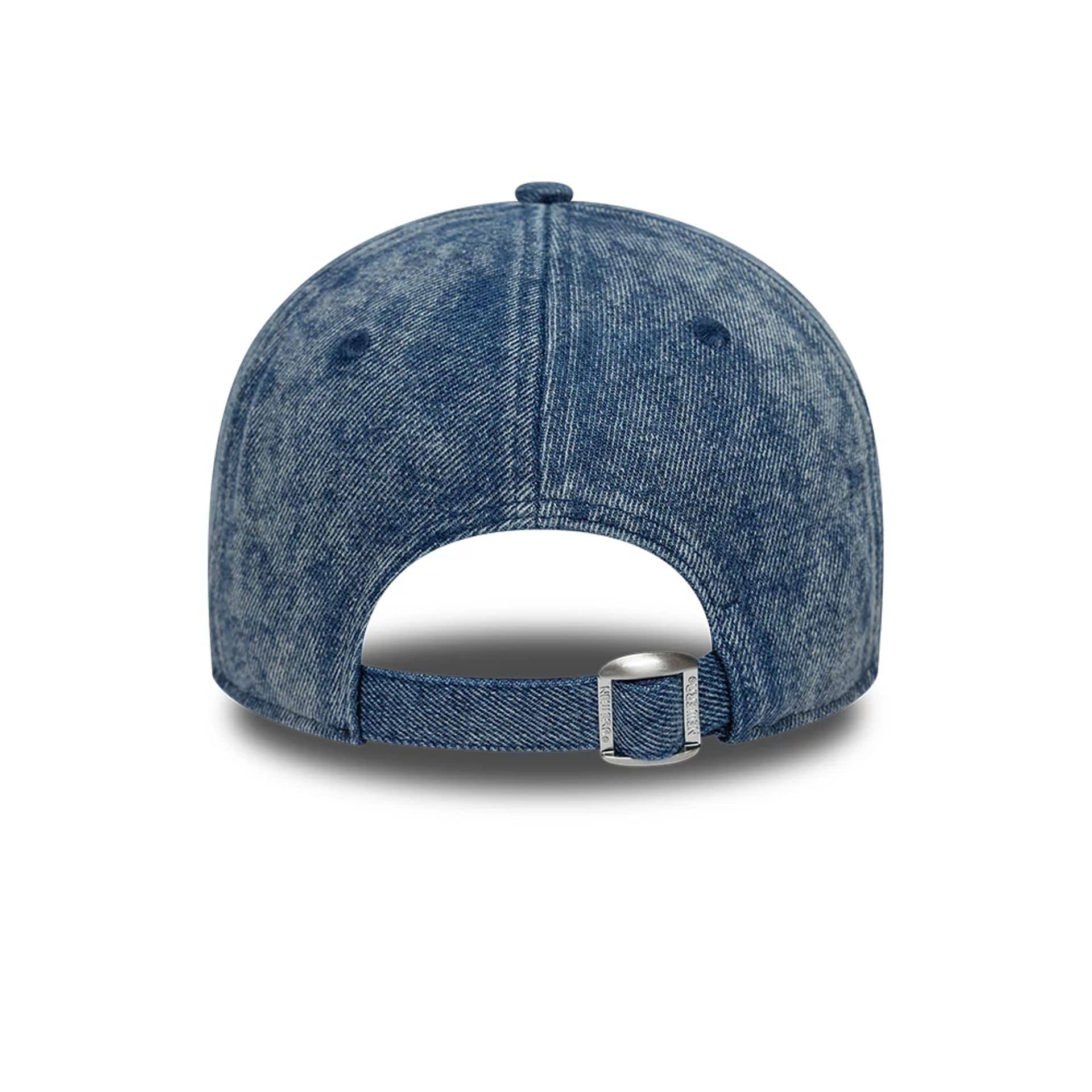 Pictured is this MLB Acid Wash LA Dodgers 9FORTY cap in pastel blue. 4