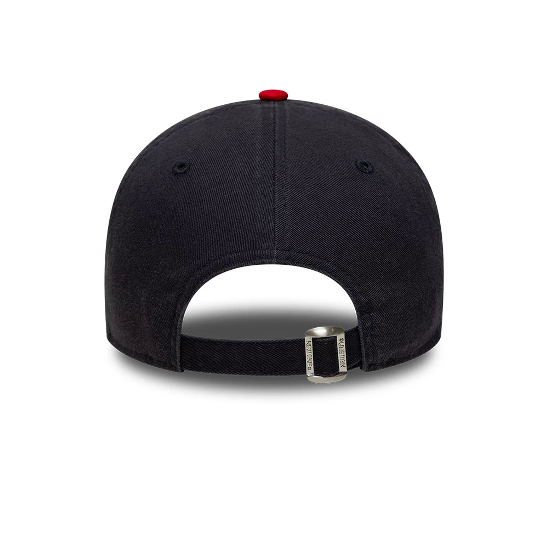 Pictured is this MLB Washed Contrast New York Yankees 9TWENTY cap in navy. 4