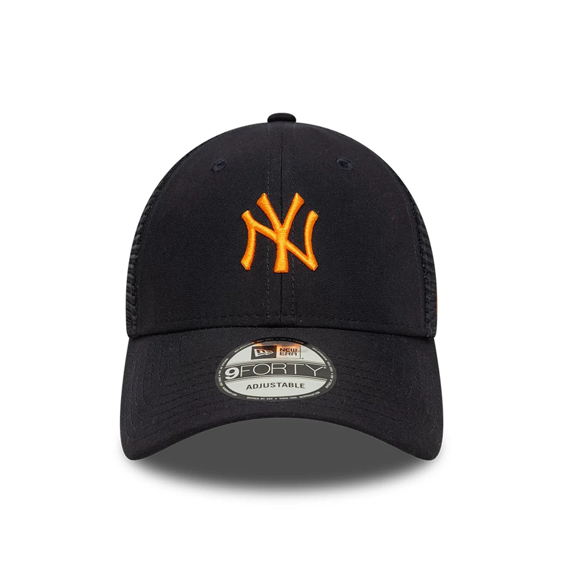 Pictured is this MLB Homefield New York Yankees 9FORTY Trucker cap in Black. 2