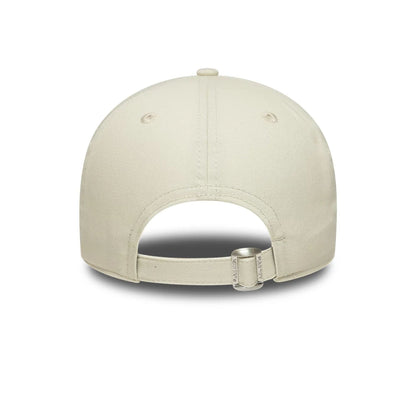 Pictured is this MLB World Series Patch New York Yankees 9FORTY cap in Cream. 4