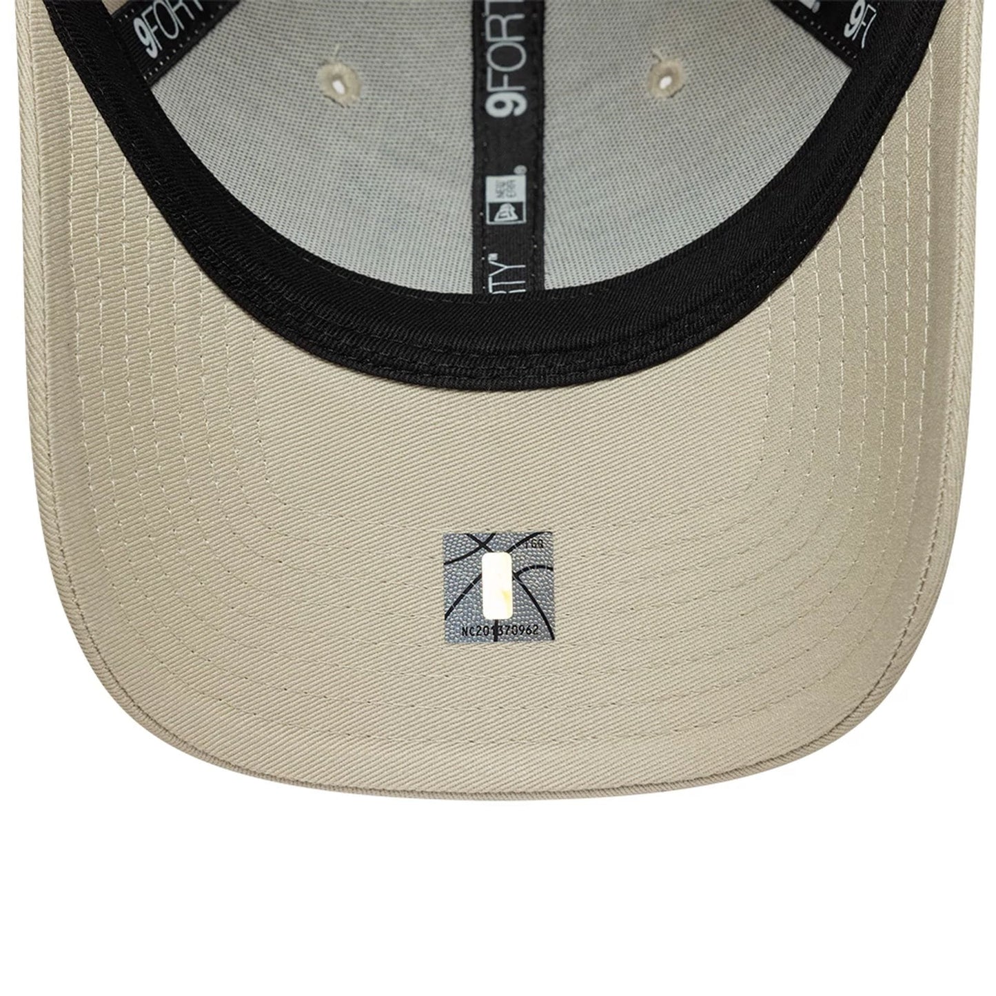 Pictured is this NBA Team Outline LA Lakers 9FORTY cap in Cream. 5