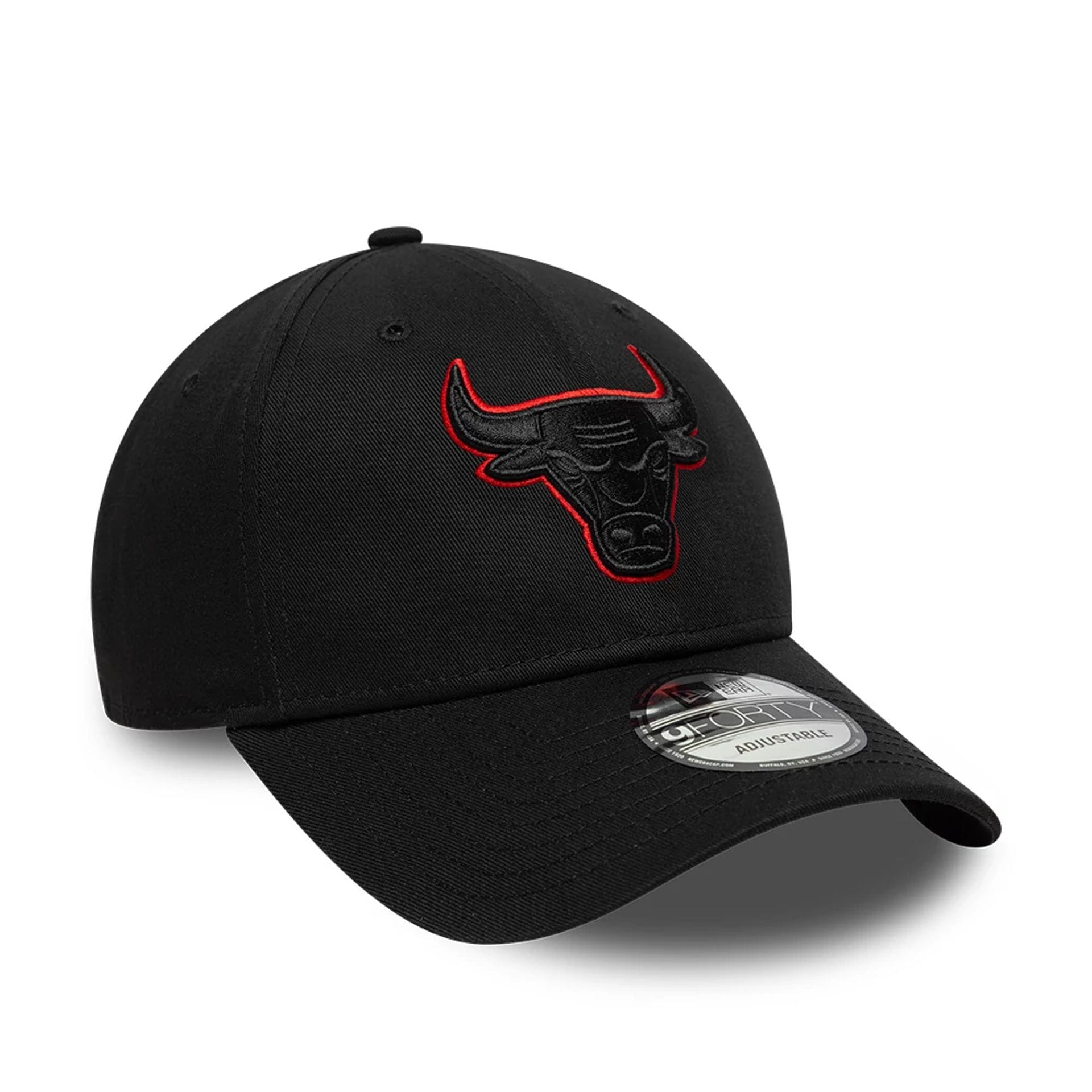 Pictured is this NBA Team Outline Chicago Bulls 9FORTY cap in black. 3