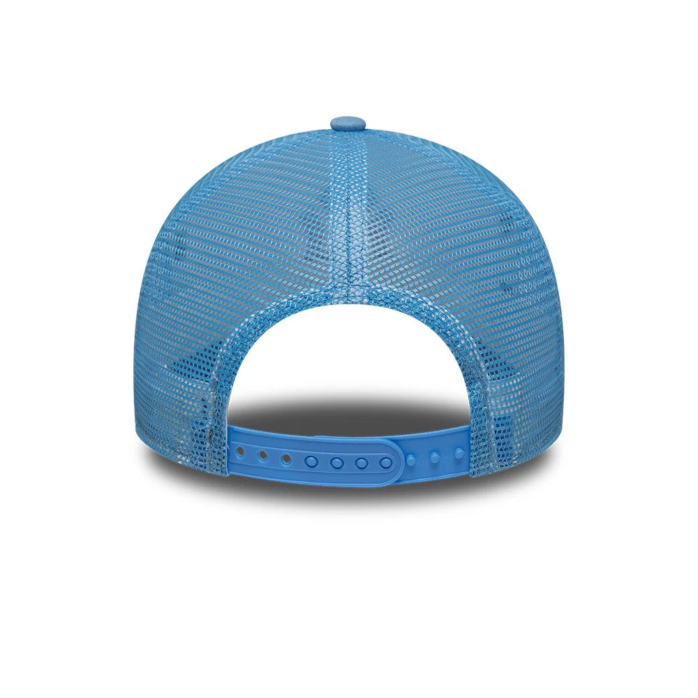 Pictured is this MLB League Essential New York Yankees 9FORTY A-Frame Trucker cap in pastel blue. 4