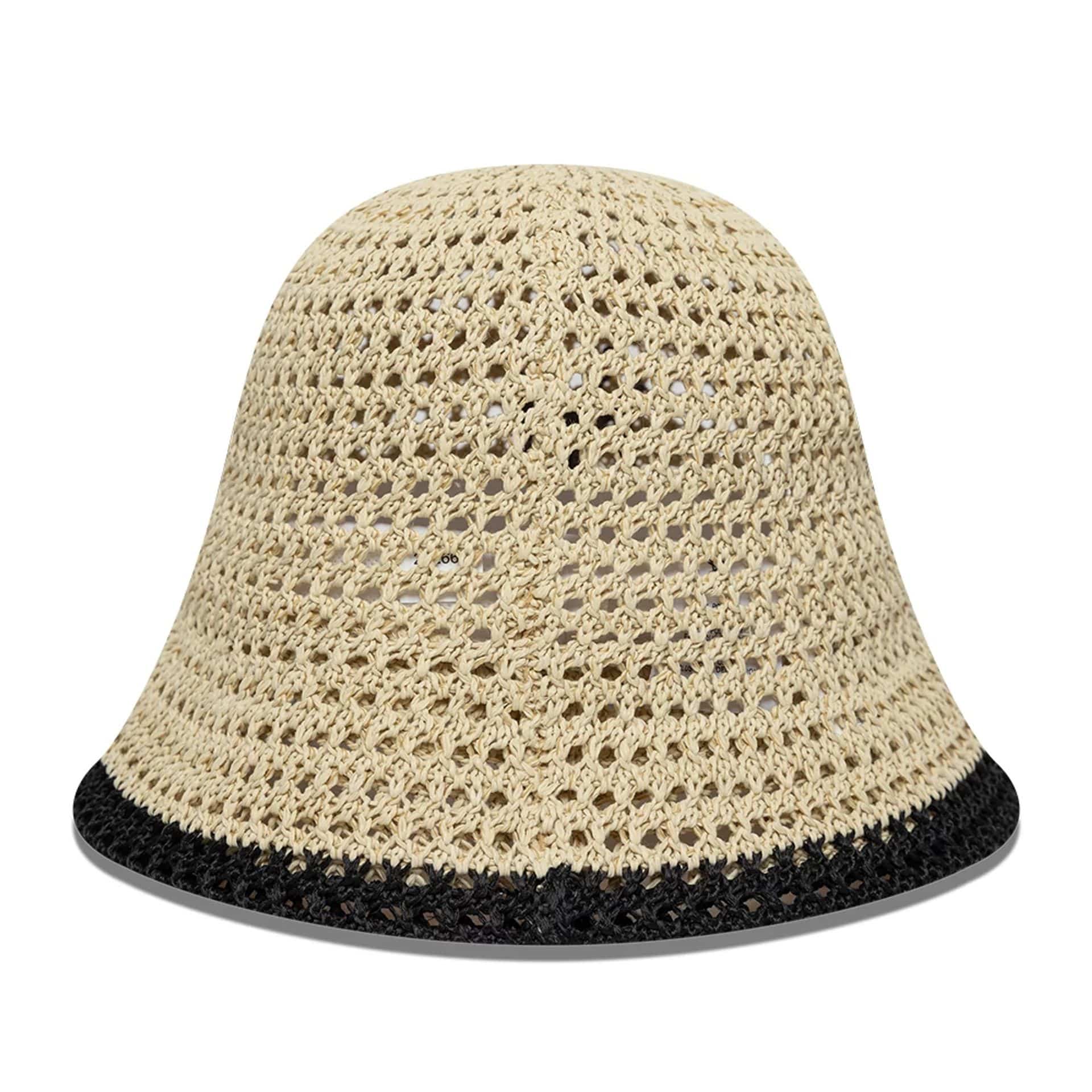 Pictured is this Womens MLB Knitted New York Yankees Explorer Bucket hat in light beige. 4