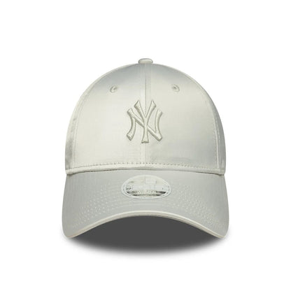 Pictured is this Womens MLB Satin Bow Back New York Yankees 9FORTY cap in grey. 3