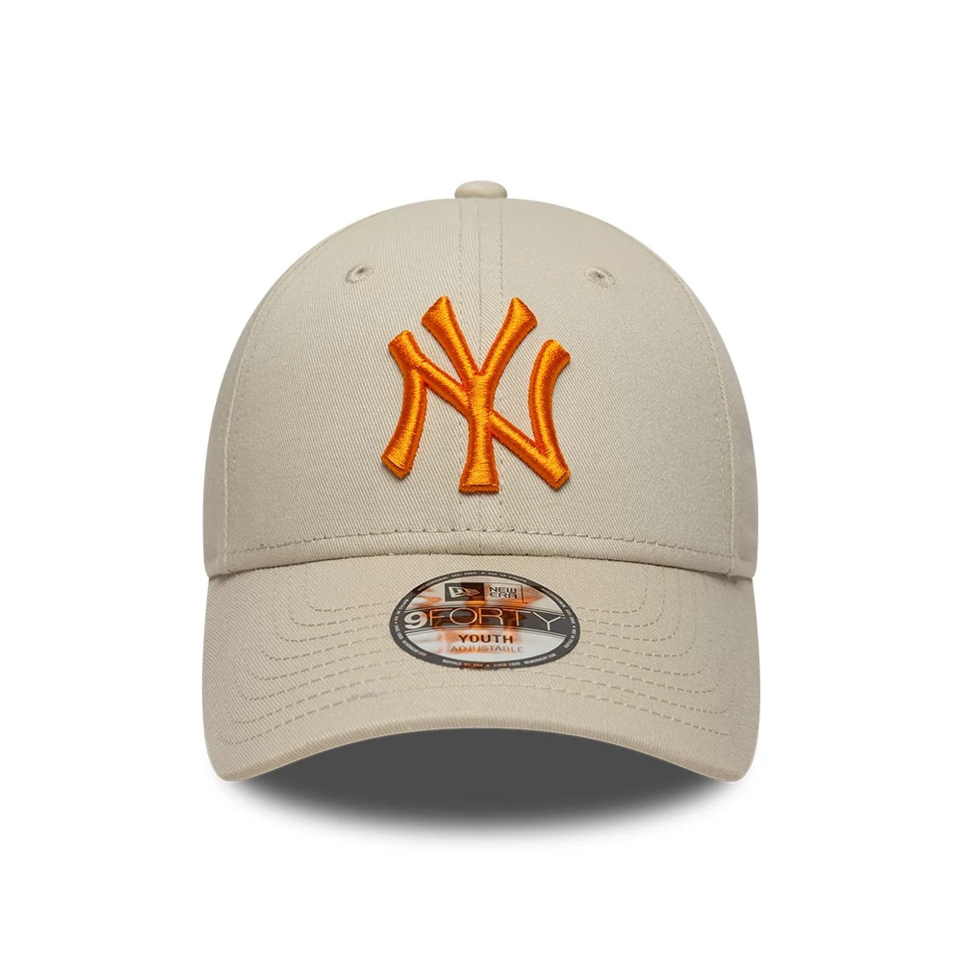 Pictured is this Youth MLB League Essential New York Yankees 9FORTY cap in light beige. 2