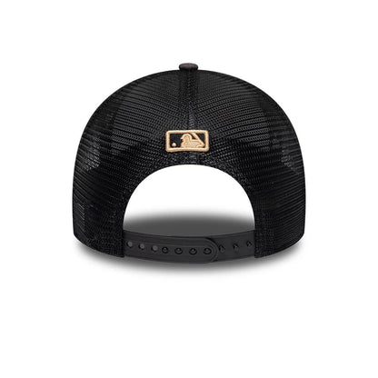Pictured is this MLB Wordmark New York Yankees 9FORTY M-Crown cap in Woodland Camo. 4