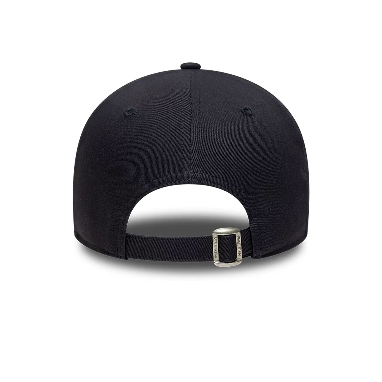 Pictured is this MLB League Essential New York Yankees 9FORTY cap in navy. 4
