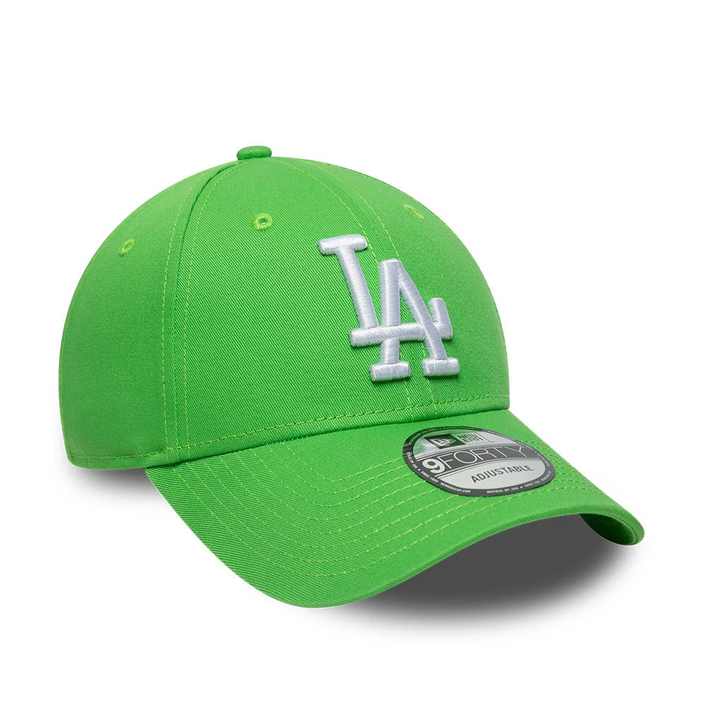 Pictured is this MLB League Essential LA Dodgers 9FORTY cap in open green. 3