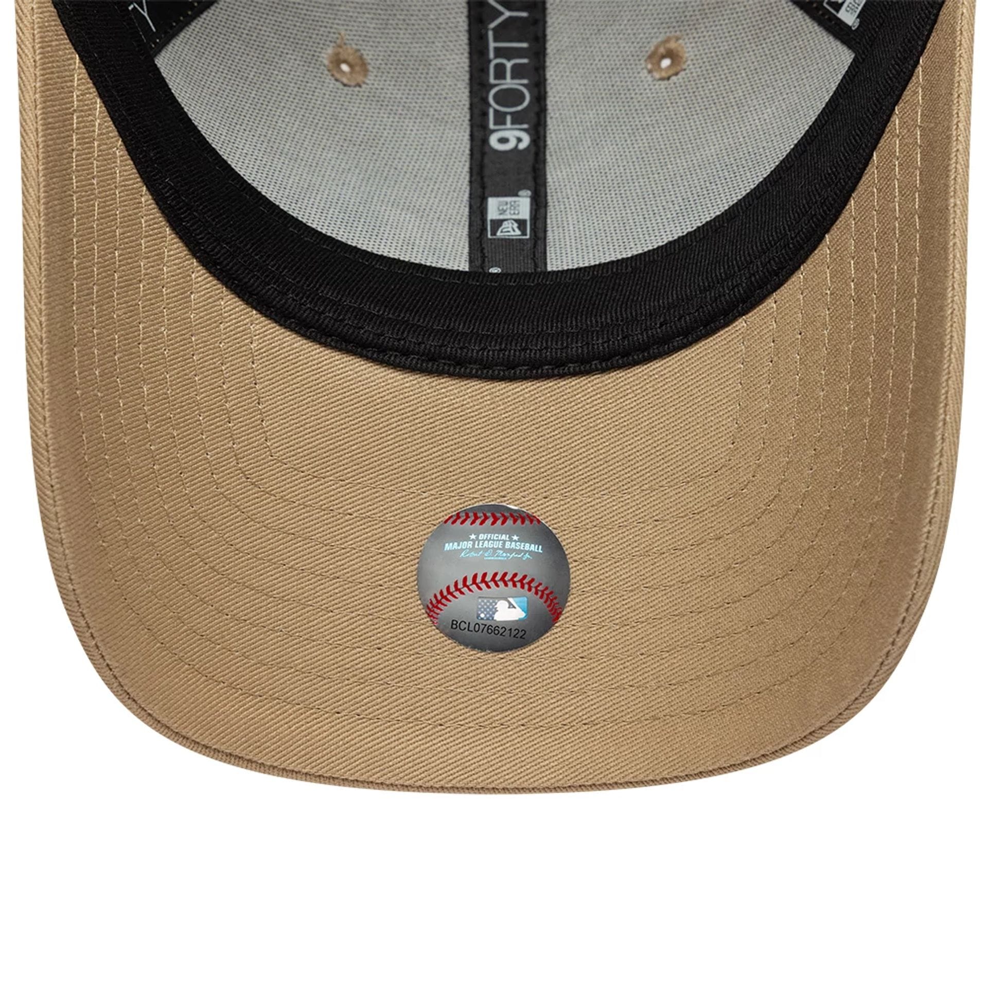 Pictured is this MLB Icon LA Dodgers 9FORTY cap in Beige. 4