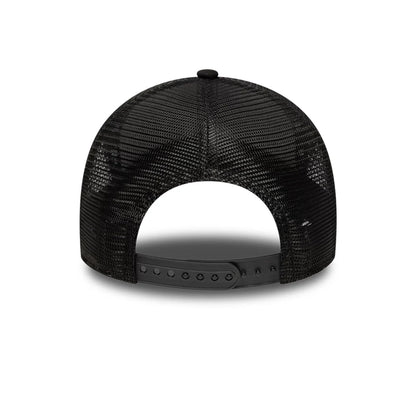 Pictured is this NBA Chicago Bulls 9FORTY M-Crown A-Frame Trucker cap in black. 4