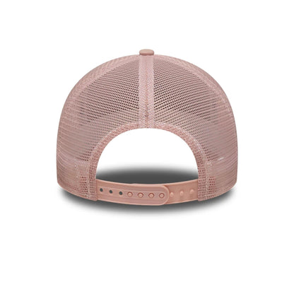 Pictured is this MLB Outline New York Yankees 9FORTY E-Frame Trucker cap in pastel pink. 4