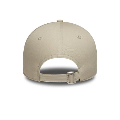 Pictured is this Womens MLB League Essential LA Dodgers 9FORTY cap in light beige. 4