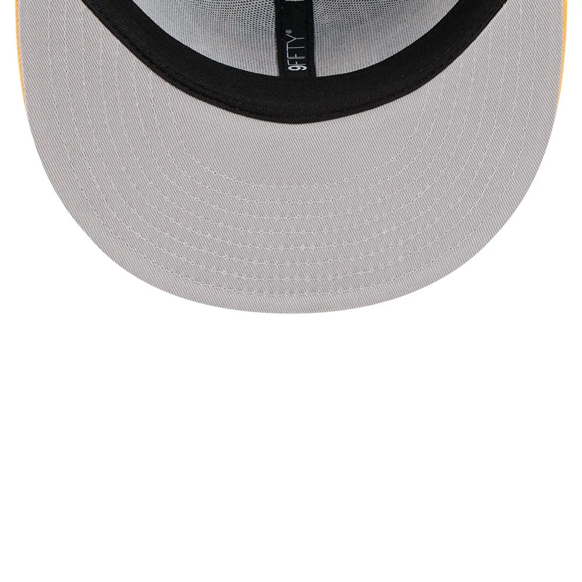 Pictured is this NBA Hardwood Classic All Star Game Golden State Warriors 9FIFTY Snapback cap in blue. 2