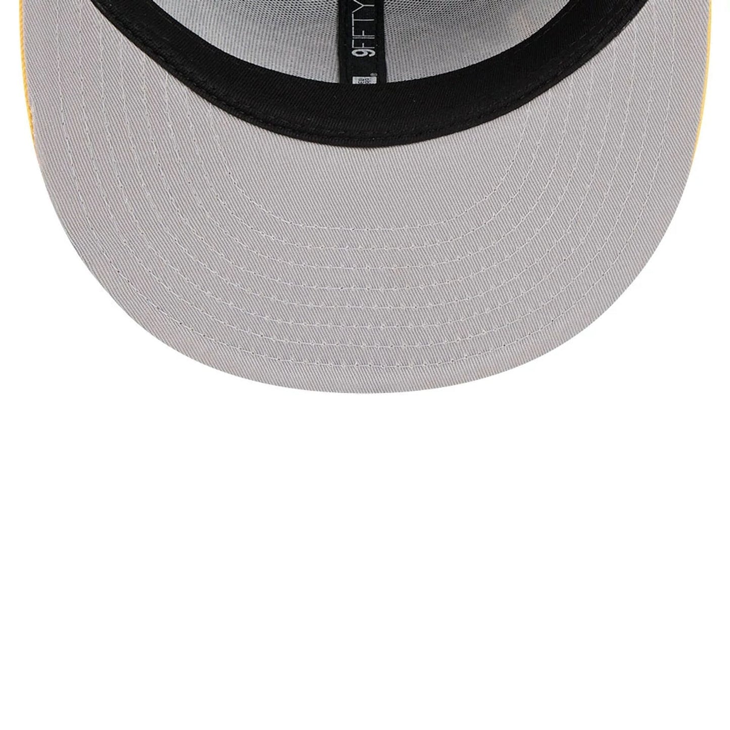 Pictured is this NBA Hardwood Classic All Star Game LA Lakers 9FIFTY Snapback cap in purple. 2