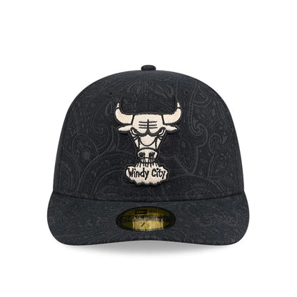Pictured is this NBA Brushed Cotton Chicago Bulls 59FIFTY Fitted cap in black. 3