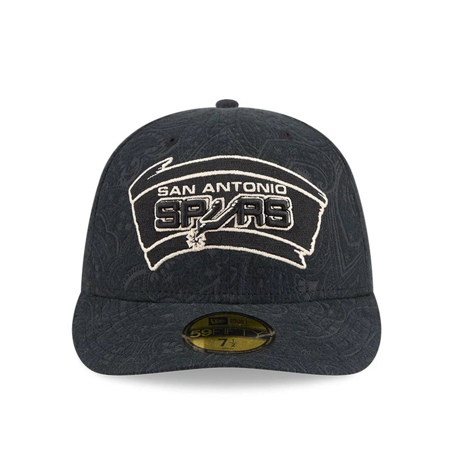 Pictured is this NBA Brushed Cotton San Antonio Spurs 59FIFTY Fitted cap in black. 3