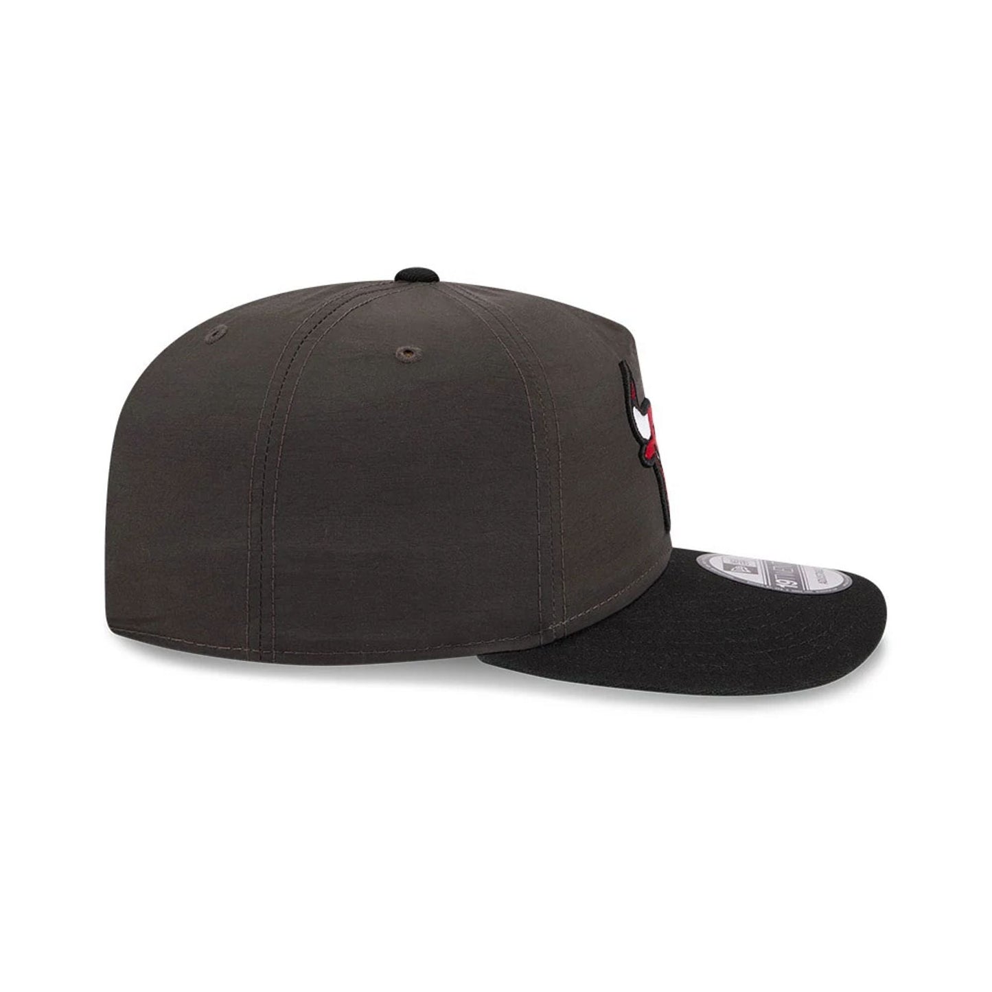 Pictured is this NBA Nylon Chicago Bulls 19TWENTY cap in black. 6