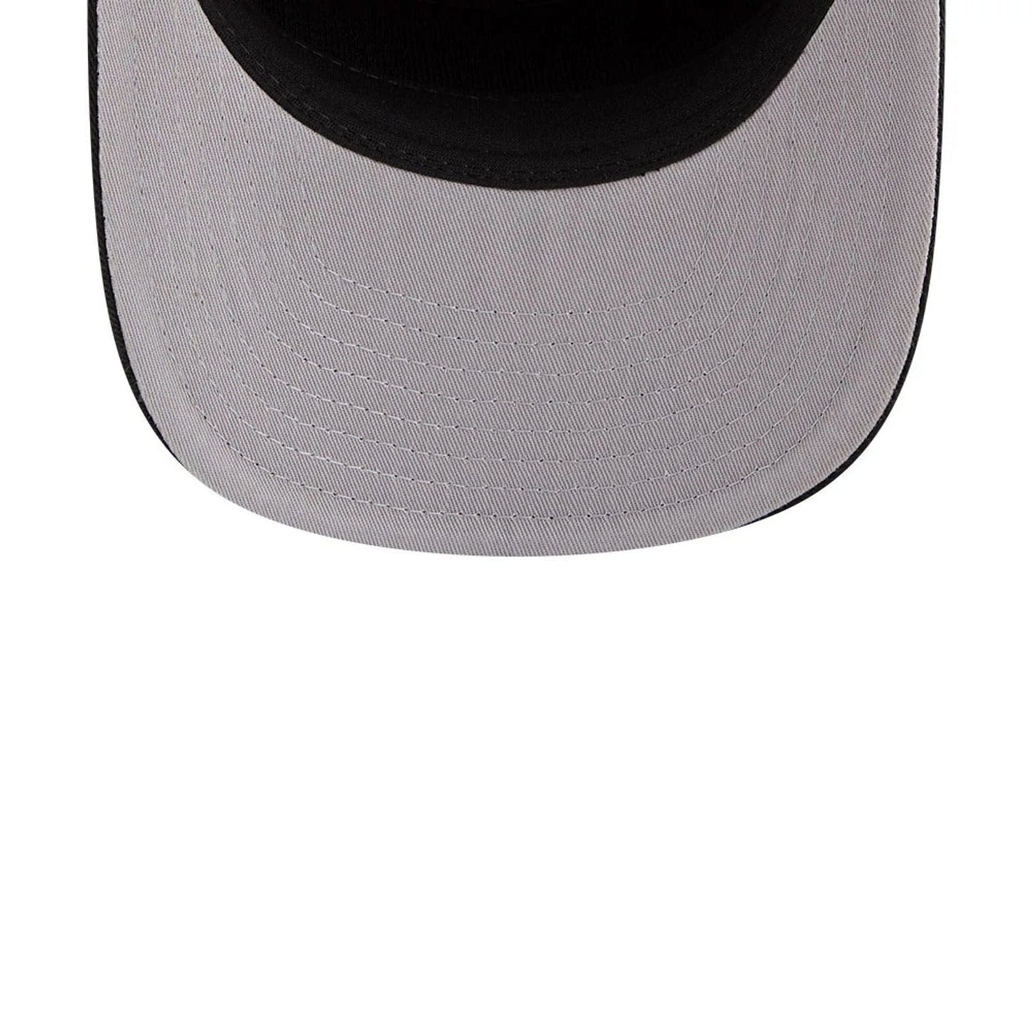 Pictured is this NBA Nylon Chicago Bulls 19TWENTY cap in black. 2